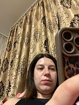 NadiraNoor online show from 15, 2, 2026