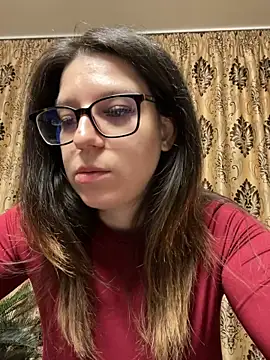 NadiraNoor online show from 24, 4, 2026