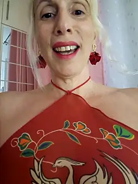 Ina HotX online show from 28, 9, 2025