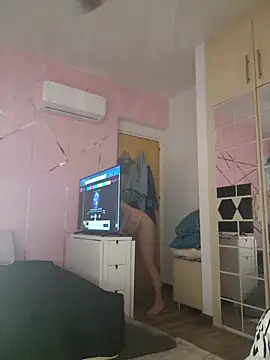 Snapshot of Ina_HotX chatting on 22, 10, 2025 Ina HotX online show from 22, 10, 2025