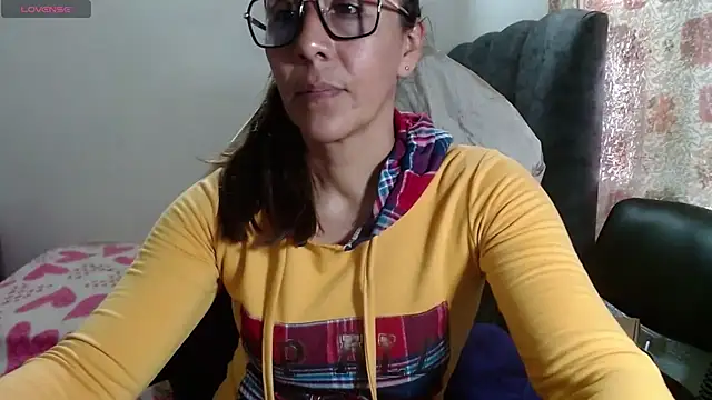 horny paty online show from 15, 4, 2026