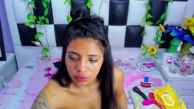 Snapshot of arianaa_tompsoon chatting on 16, 9, 2025 arianaa tompsoon online show from 16, 9, 2025