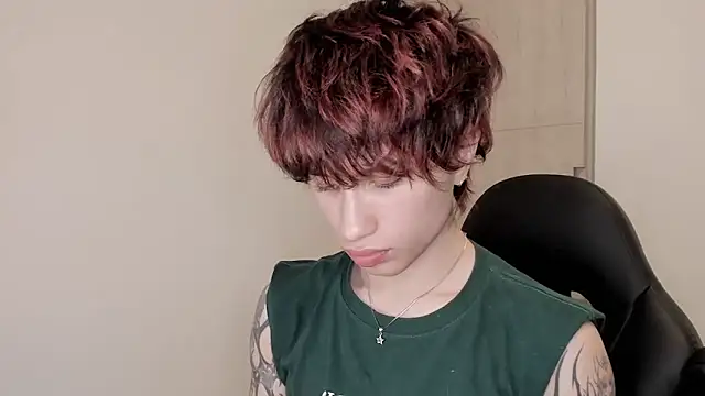 Snapshot of liamelf chatting on 14, 2, 2026 liamelf online show from 14, 2, 2026