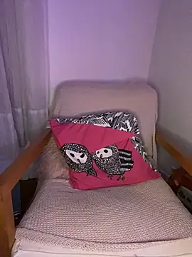 milkyhonybaby online show from 15, 3, 2025