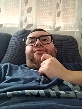 Javier bear online show from 22, 2, 2025