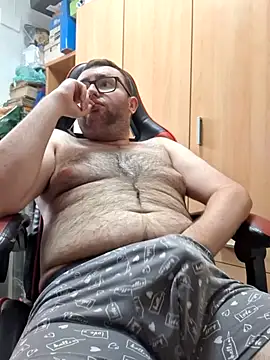 Javier bear online show from 30, 4, 2026