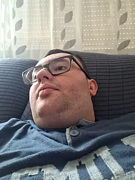 Javier bear online show from 18, 3, 2025