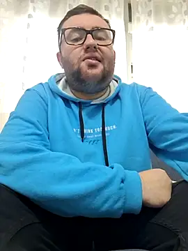 Snapshot of Javier_bear chatting on 20, 11, 2025 Javier bear online show from 20, 11, 2025