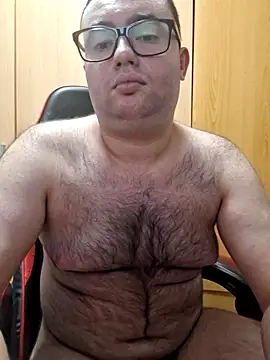 Snapshot of Javier_bear chatting on 19, 10, 2025 Javier bear online show from 19, 10, 2025