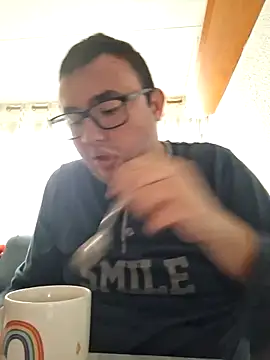 Javier bear online show from 14, 12, 2025