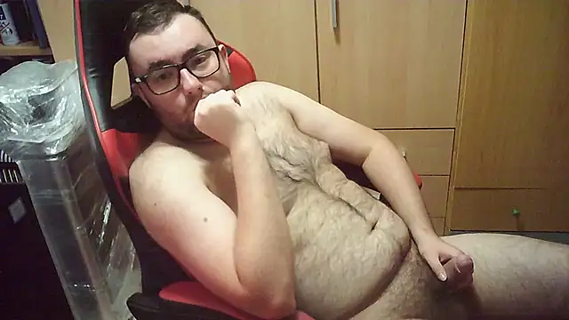 Snapshot of Javier_bear chatting on 1, 11, 2025 Javier bear online show from 1, 11, 2025