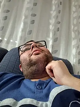 Javier bear online show from 13, 3, 2025