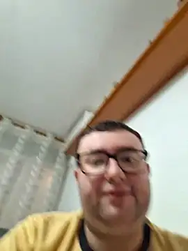 Javier bear online show from 15, 3, 2026