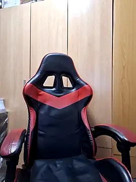 Snapshot of Javier_bear chatting on 13, 11, 2025 Javier bear online show from 13, 11, 2025