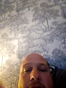 Snapshot of destructeur6 chatting on 8, 4, 2026 destructeur6 online show from 8, 4, 2026