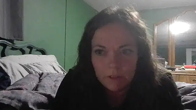 Glitt3rqueen341 online show from 7, 10, 2025