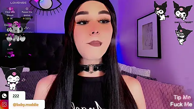 kimMaddiee online show from 11, 10, 2025