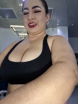 laura bassi online show from 4, 11, 2025