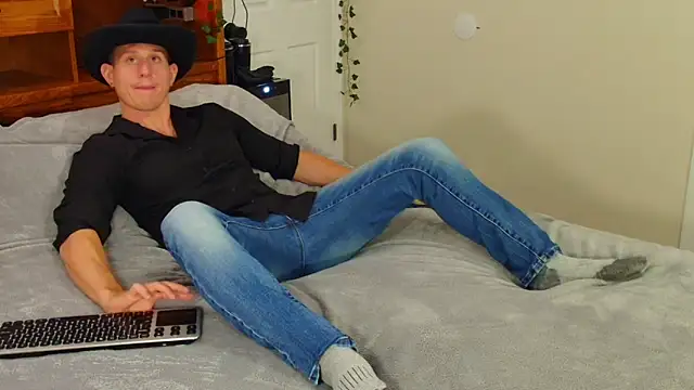 zack Fisher online show from 13, 11, 2025