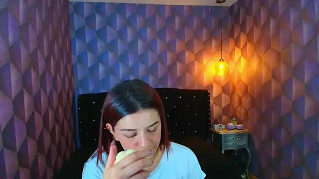 LiaHarryis online show from 18, 11, 2025