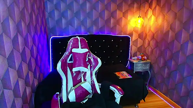 LiaHarryis online show from 14, 2, 2026