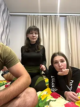 Snapshot of Niht_Angels chatting on 30, 9, 2025 Niht Angels online show from 30, 9, 2025