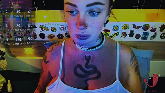 Snapshot of EllieOz chatting on 8, 2, 2026 EllieOz online show from 8, 2, 2026