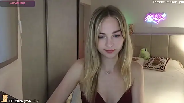 Snapshot of Miss_Aliannaa chatting on 17, 6, 2026 Miss Aliannaa online show from 17, 6, 2026