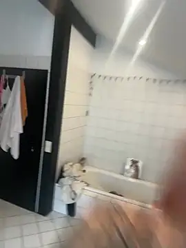 Stella-Kink online show from 9, 1, 2026