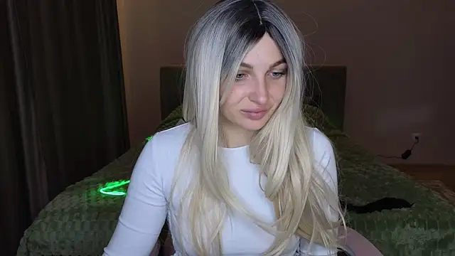 Snapshot of Yoda21 chatting on 20, 10, 2025 Yoda21 online show from 20, 10, 2025