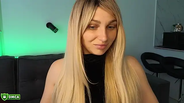 Snapshot of Yoda21 chatting on 10, 9, 2025 Yoda21 online show from 10, 9, 2025