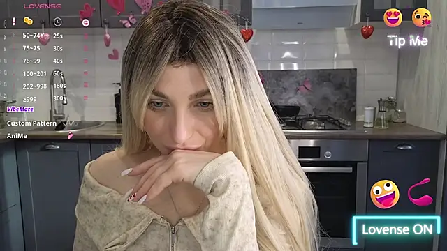 Snapshot of Yoda21 chatting on 13, 3, 2025 Yoda21 online show from 13, 3, 2025