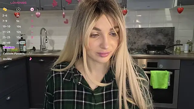 Snapshot of Yoda21 chatting on 2, 3, 2025 Yoda21 online show from 2, 3, 2025