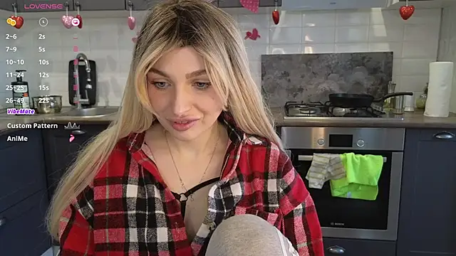 Snapshot of Yoda21 chatting on 24, 2, 2025 Yoda21 online show from 24, 2, 2025