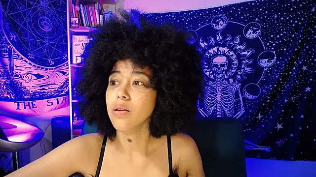 Snapshot of ela_0 chatting on 24, 7, 2026 ela 0 online show from 24, 7, 2026