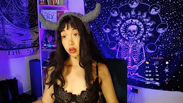 Snapshot of ela_0 chatting on 4, 6, 2026 ela 0 online show from 4, 6, 2026