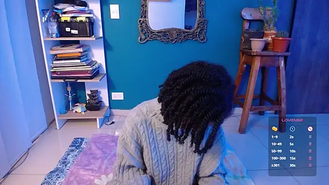 Snapshot of ela_0 chatting on 27, 10, 2025 ela 0 online show from 27, 10, 2025