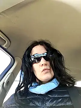 LauraBaby online show from 19, 3, 2025