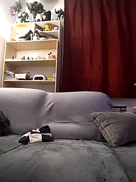 LauraBaby online show from 4, 11, 2025