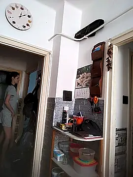 LauraBaby online show from 21, 9, 2025