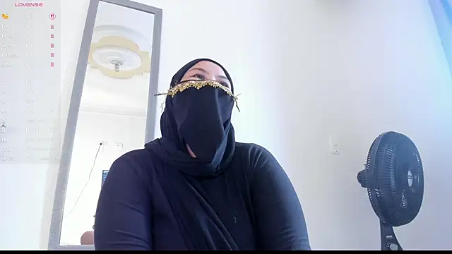 Amina hafsa online show from 1, 4, 2026