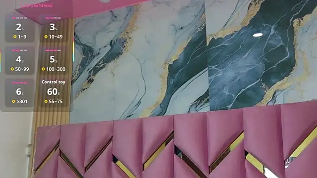 Snapshot of daddyissuesss_ chatting on 30, 10, 2025 daddyissuesss online show from 30, 10, 2025