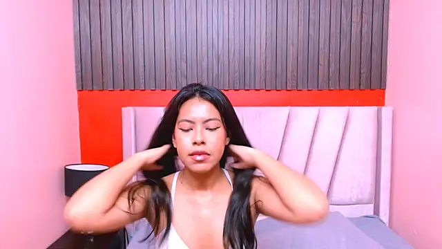 VeronicaRobles online show from 4, 7, 2026