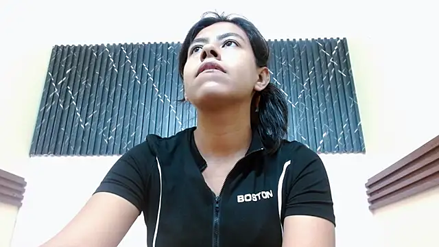 VeronicaRobles online show from 6, 3, 2026