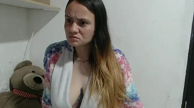 mia sepulveda  online show from 16, 3, 2025