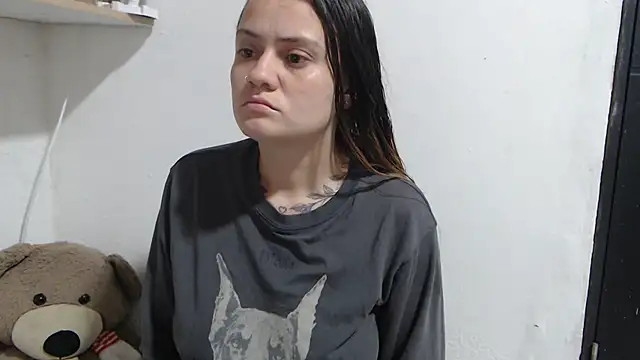 mia sepulveda  online show from 4, 2, 2025