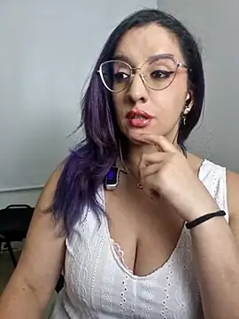 andreafetishx online show from 3, 11, 2025