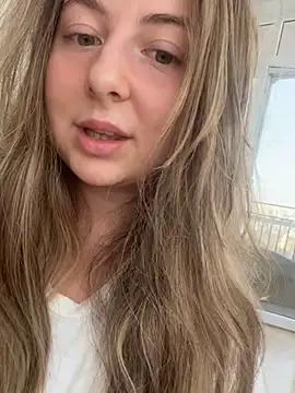 Snapshot of curvyflawless chatting on 7, 2, 2025 curvyflawless online show from 7, 2, 2025