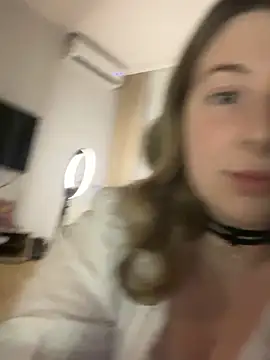 Snapshot of curvyflawless chatting on 6, 3, 2025 curvyflawless online show from 6, 3, 2025