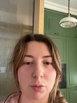 Snapshot of curvyflawless chatting on 16, 11, 2025 curvyflawless online show from 16, 11, 2025